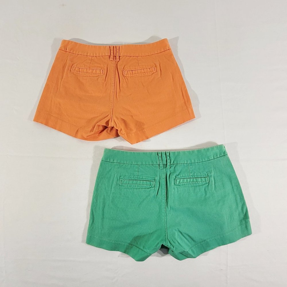 2 PR BANANA REPUBLIC Women's 2 (Actual 29" x 3") Martin Fit Stretch Chino Shorts - Picture 2 of 5